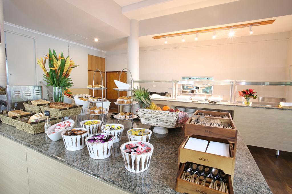 Mantra Club Croc Hotel Airlie Beach Eksteriør billede